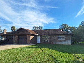 Building Photo - 2BR 1BA DUPLEX MAINLAND NEW SMYRNA BEACH