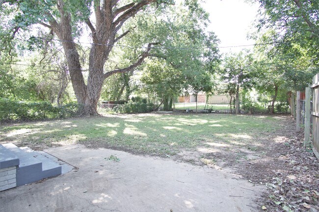 Building Photo - 4420 NW 13th St