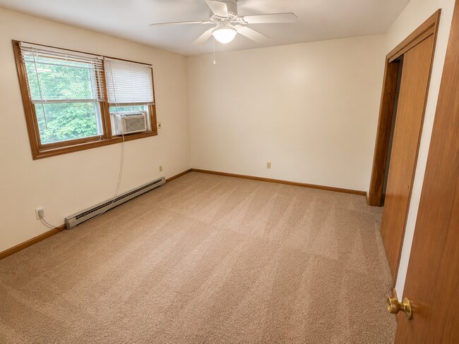 Building Photo - 317 Owens St
