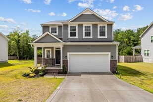 Building Photo - 130 Amelia Dr