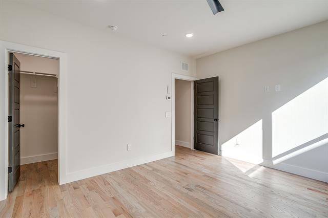 Building Photo - 2820 Weisenberger St