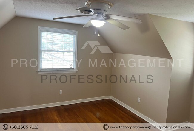 Building Photo - 1258 Deerfield Ln