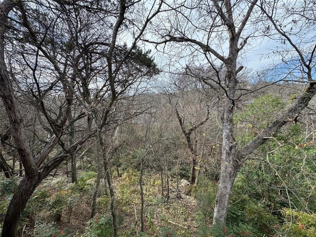 Building Photo - 6614 Hart Ln