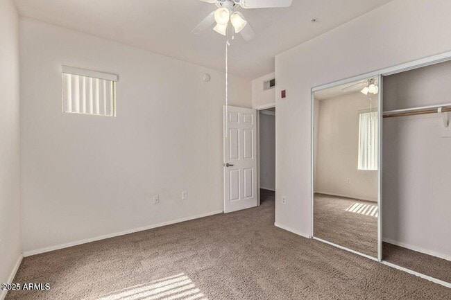 Building Photo - 18416 N Cave Creek Rd