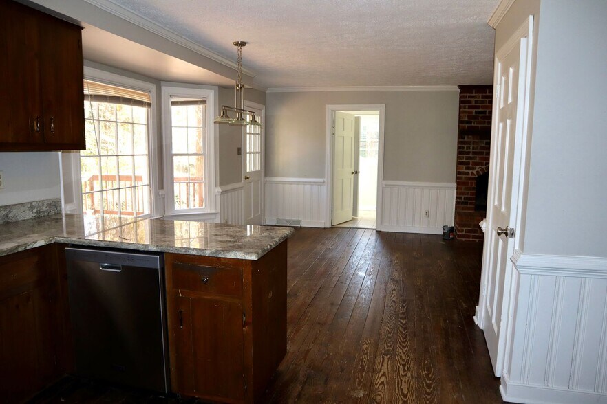 Building Photo - 3609 Nuttree Woods Dr