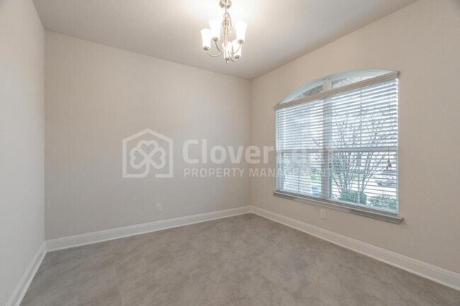 Building Photo - 6038 Akin Cir