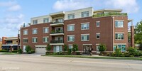 Building Photo - 1212 Vine Ave