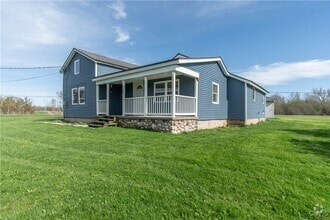 Building Photo - 14530 Dodge Ave