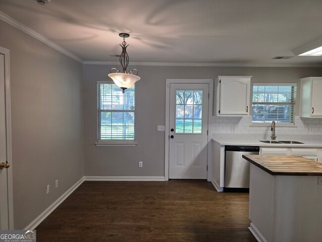Building Photo - 109 Ashley Dr