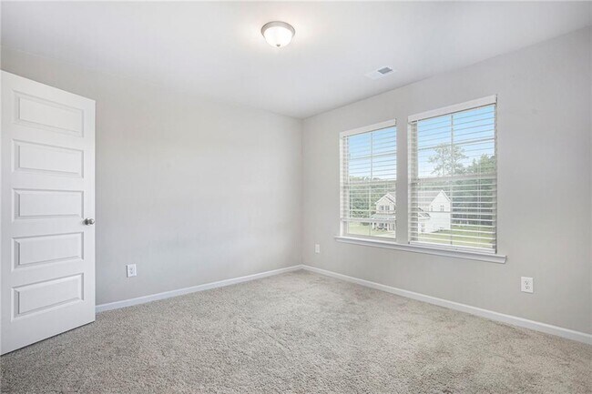 Building Photo - 1157 Burgundy Dr