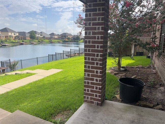 Building Photo - 3930 Medici Ct