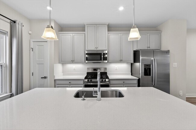 Building Photo - Baker Farm Beauty - Showings TBD