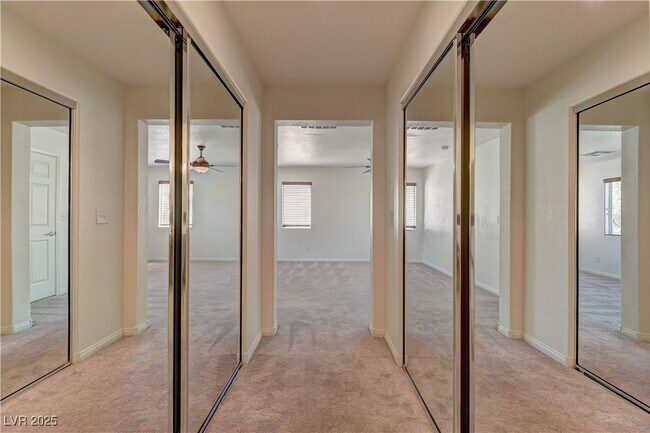 Building Photo - 10116 Lexington Pines Ave