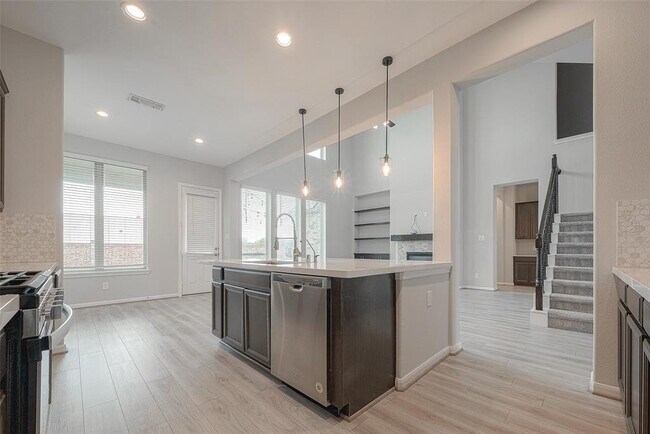 Building Photo - 15727 Ballater Ridge Ln