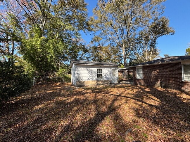 Building Photo - 4411 Donwood Dr