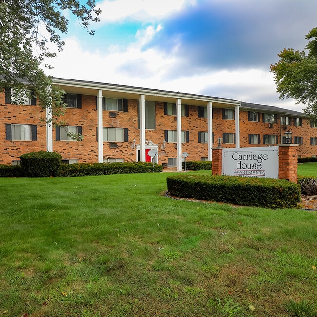 Building Photo - Carriage House (Albion 64 LLC)