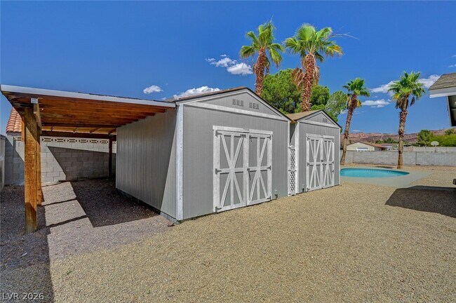 Building Photo - 1580 Quarter Horse Dr