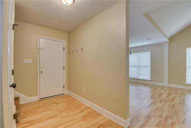 Building Photo - 1089 Grove Landing Ln