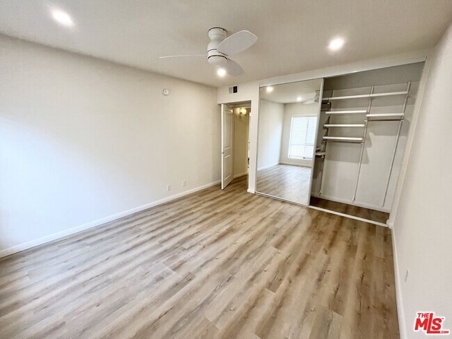 Building Photo - 1750 Camino Palmero St