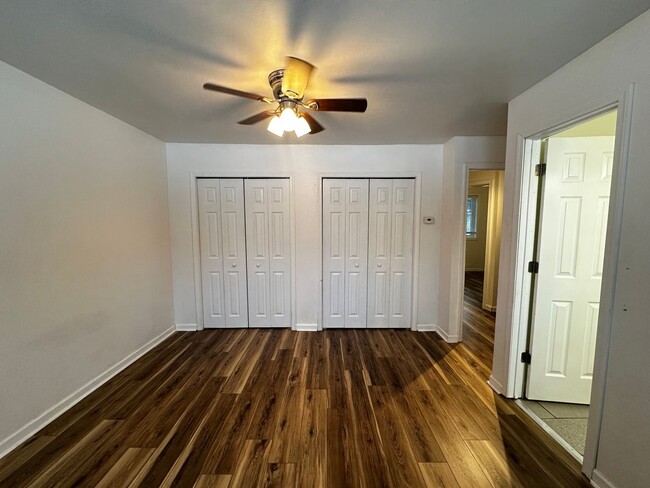 Building Photo - (Half off first month rent) 3Bed/2Ba/2Car ...