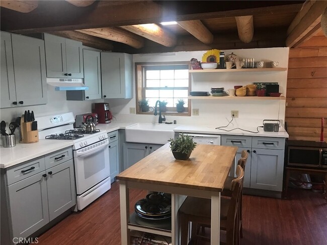 Primary Photo - 1709 Bernina Dr