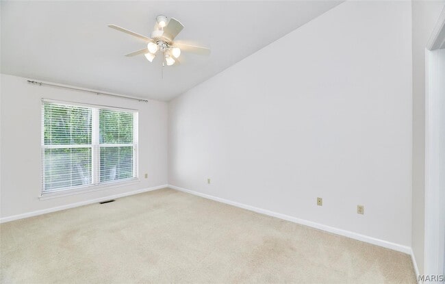 Building Photo - 215 Cordovan Commons Pkwy