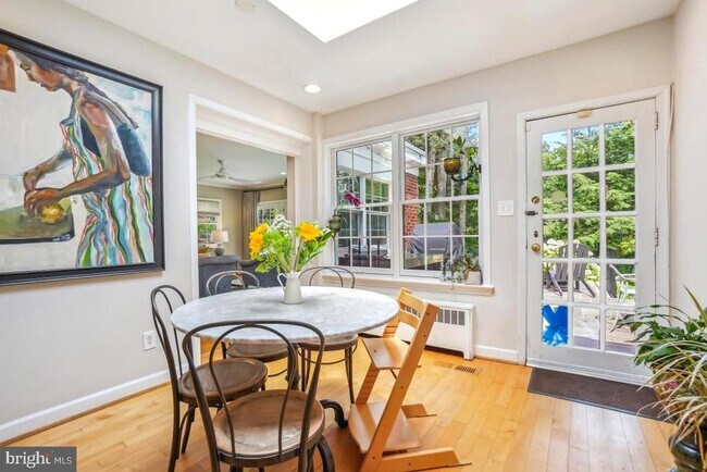Building Photo - 4515 29th St NW