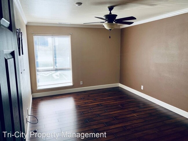 Building Photo - 2 br, 2 bath House - 39887 Cedar Blvd # 152