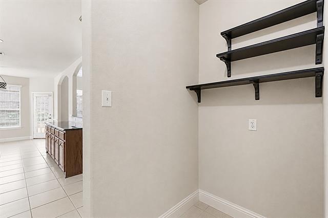 Building Photo - 357 Spring Meadow Dr
