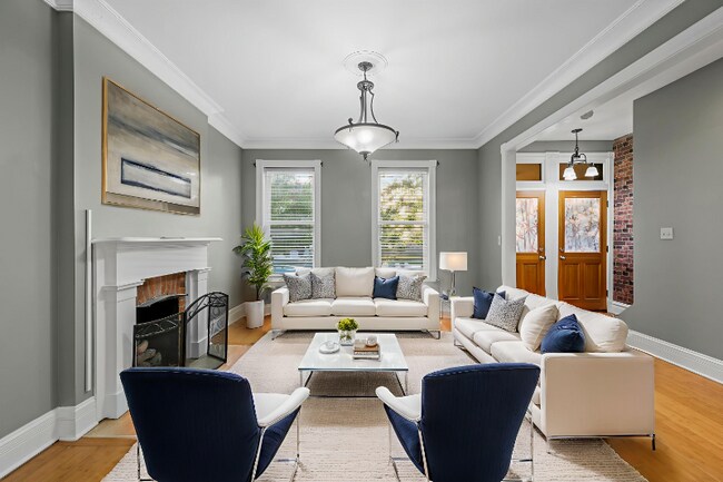 Building Photo - 2213 Missouri Ave