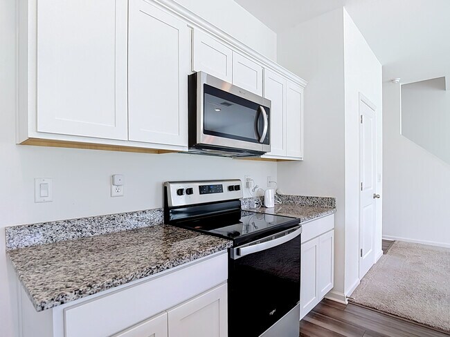 Building Photo - 35544 Shade Fern Ln