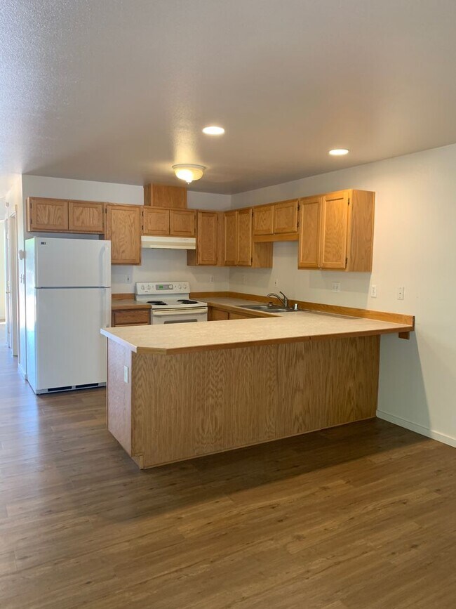 Building Photo - 2907 Duplex