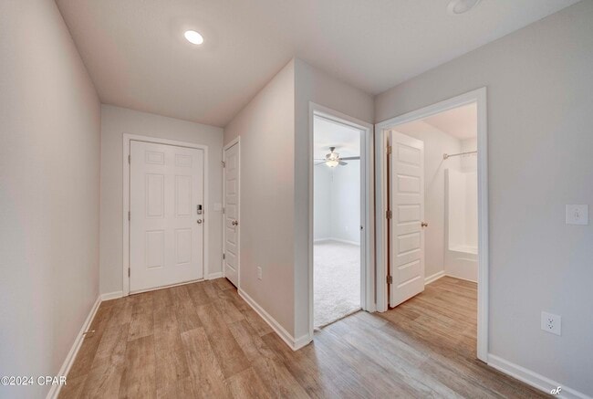 Building Photo - 7177 Ellie B Dr