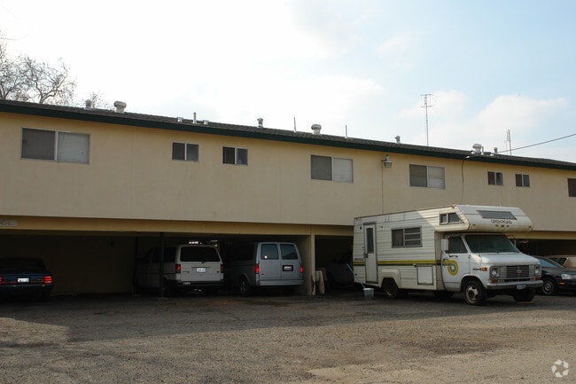 Building Photo - Cabana  Apartments