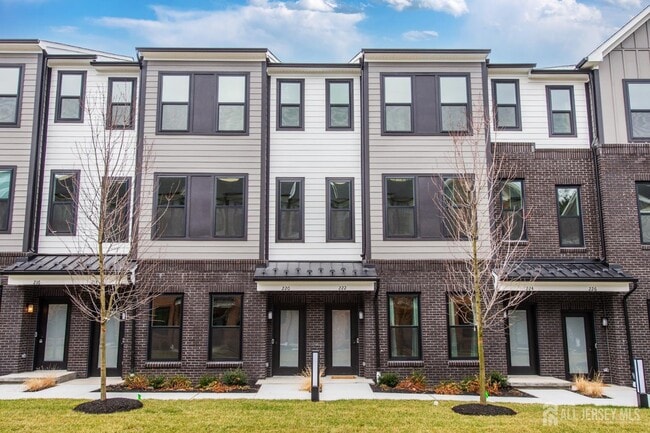 Building Photo - 222 Jessie Pl