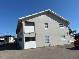 Building Photo - 11431 Char Ann Dr