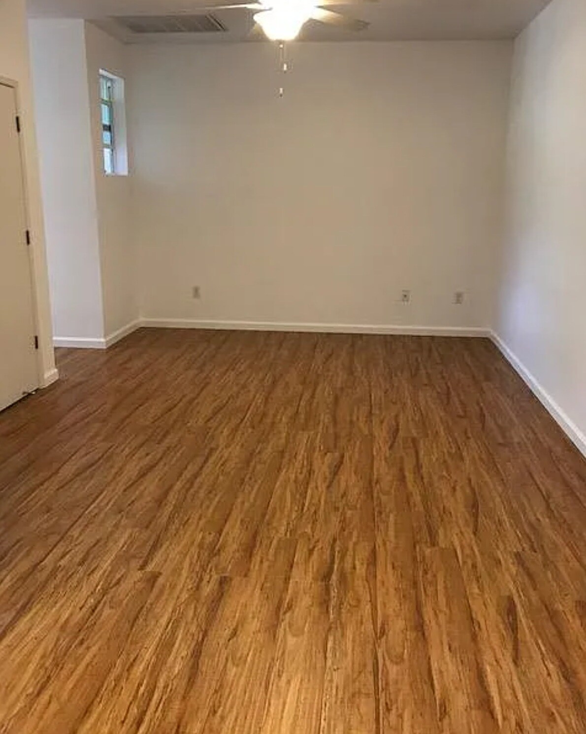 Building Photo - 209 Elworthy Ranch Cir