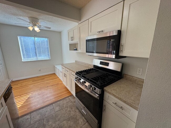 Building Photo - 255 N Michigan St