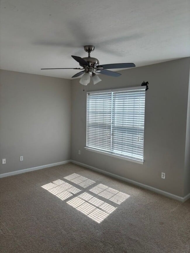 Building Photo - 5036 Reynolds Way