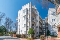 Building Photo - Conveniently Located Condo in Elizabeth Village!