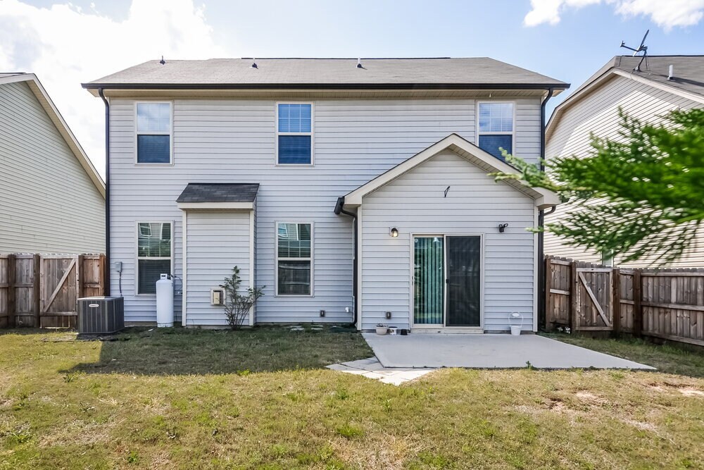 Building Photo - 88 Outwater Ridge Dr