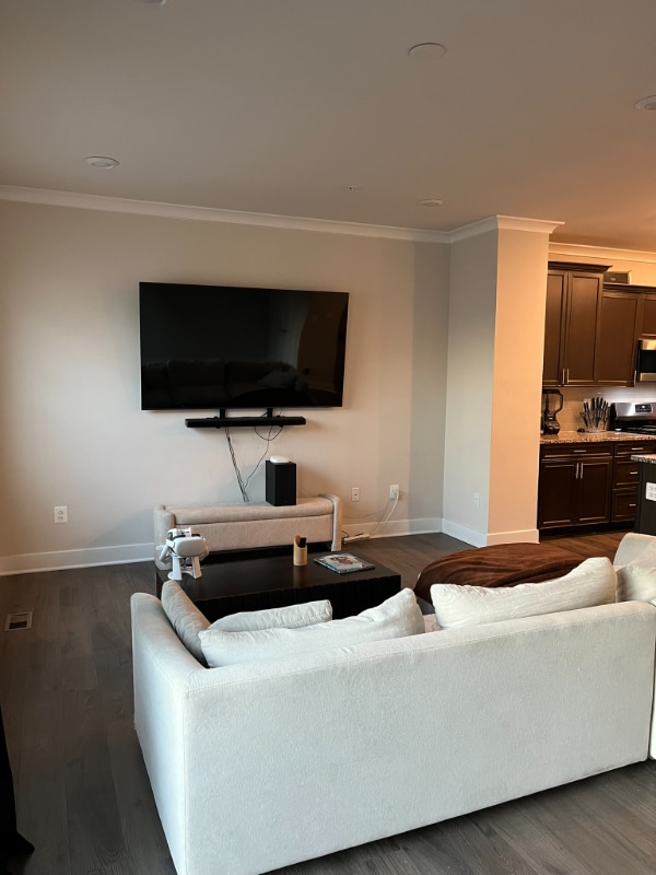 Building Photo - 2008 Patapsco Glen Rd