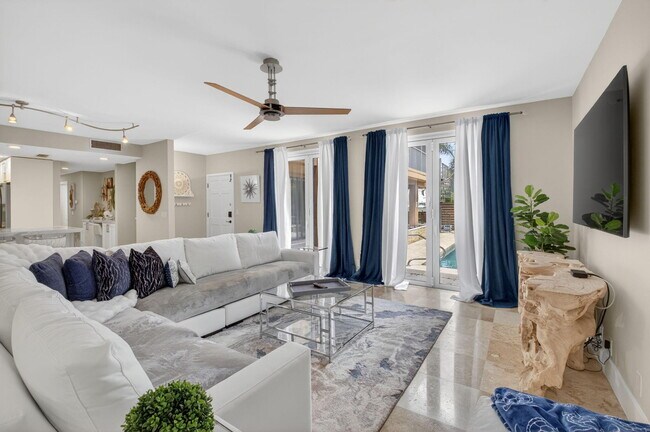 Building Photo - 122 Andrews Ave