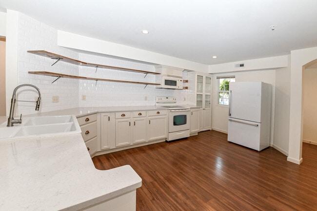 Building Photo - 559 Rivers Breeze Dr