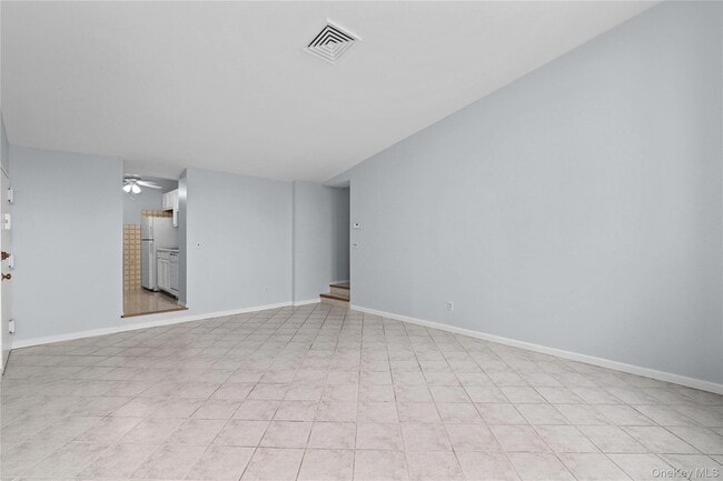 Building Photo - 60 Kensico Rd