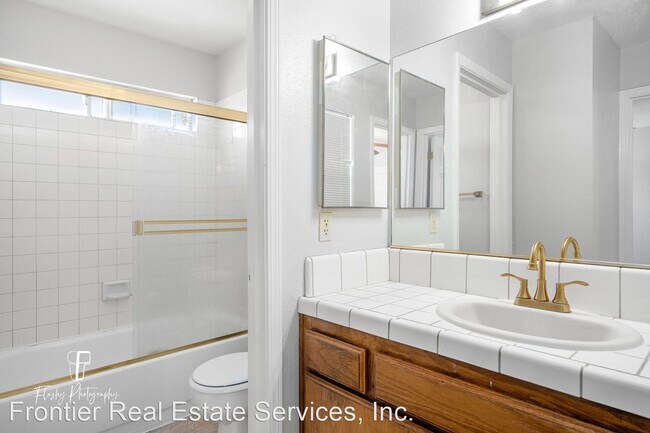 Building Photo - 4 br, 3 bath House - 10701 galway