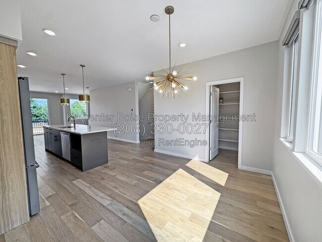 Building Photo - 1198 S Marietta Spur Ln