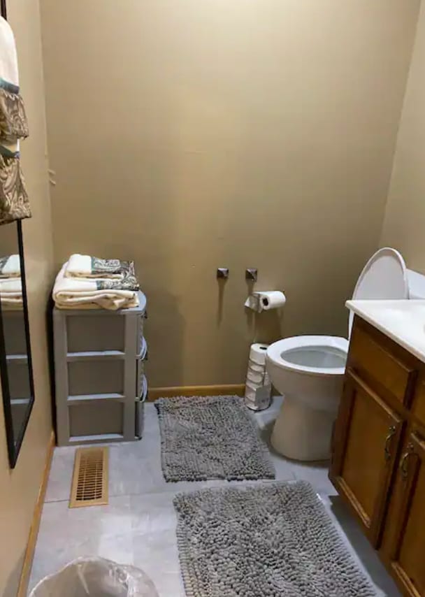 Building Photo - 116 Hidden Valley Dr