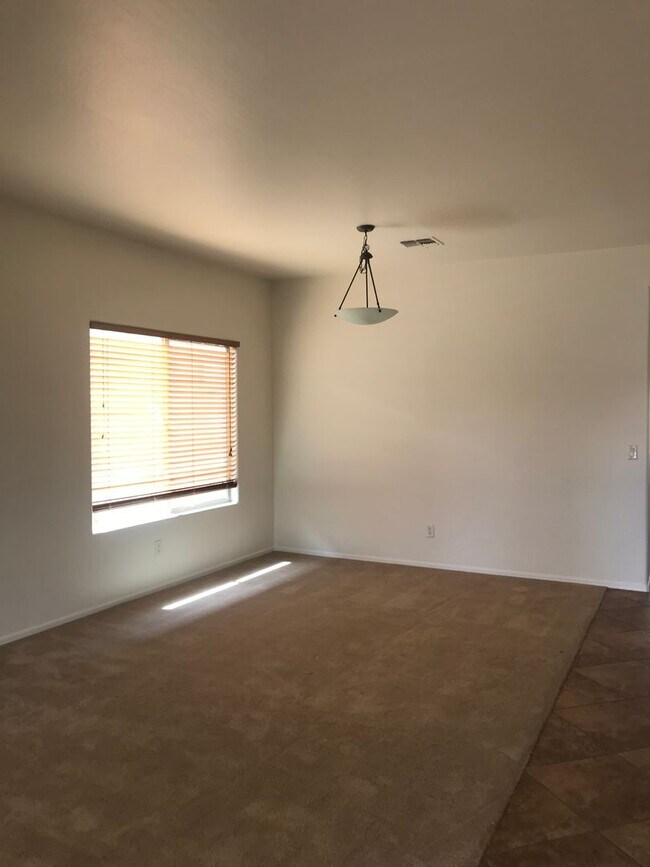Building Photo - 14666 W Mauna Loa Ln