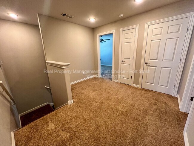 Building Photo - 6705 MARIBETTE RD